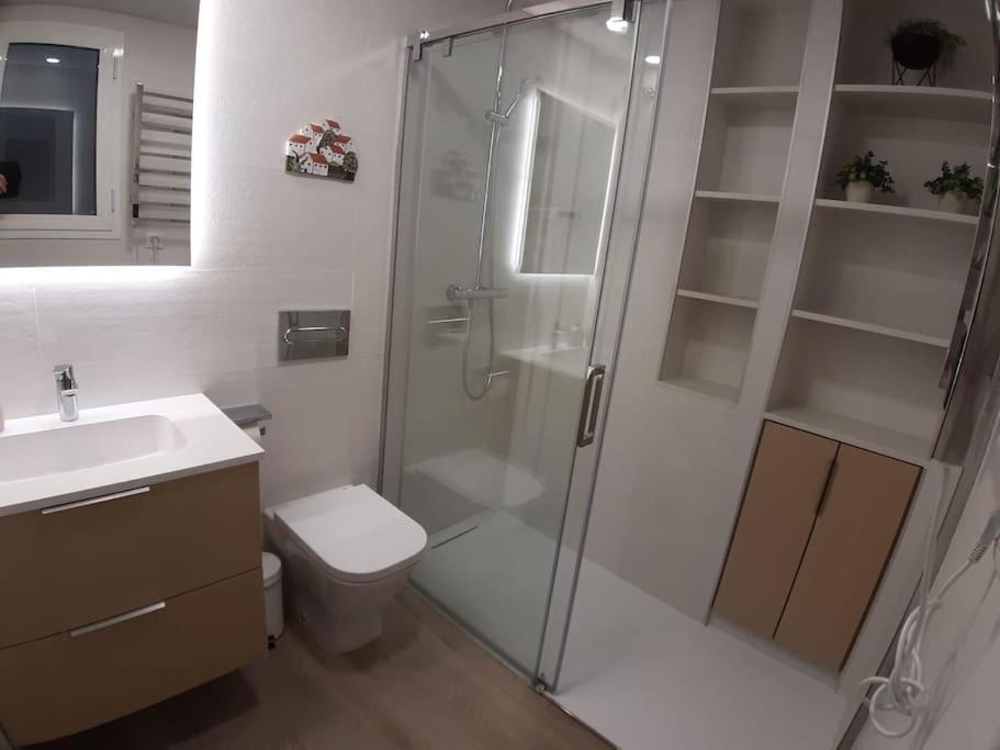 Nuevo-Luminoso Y Moderno. Parking Gratis!! Apartman Sevilla Kültér fotó